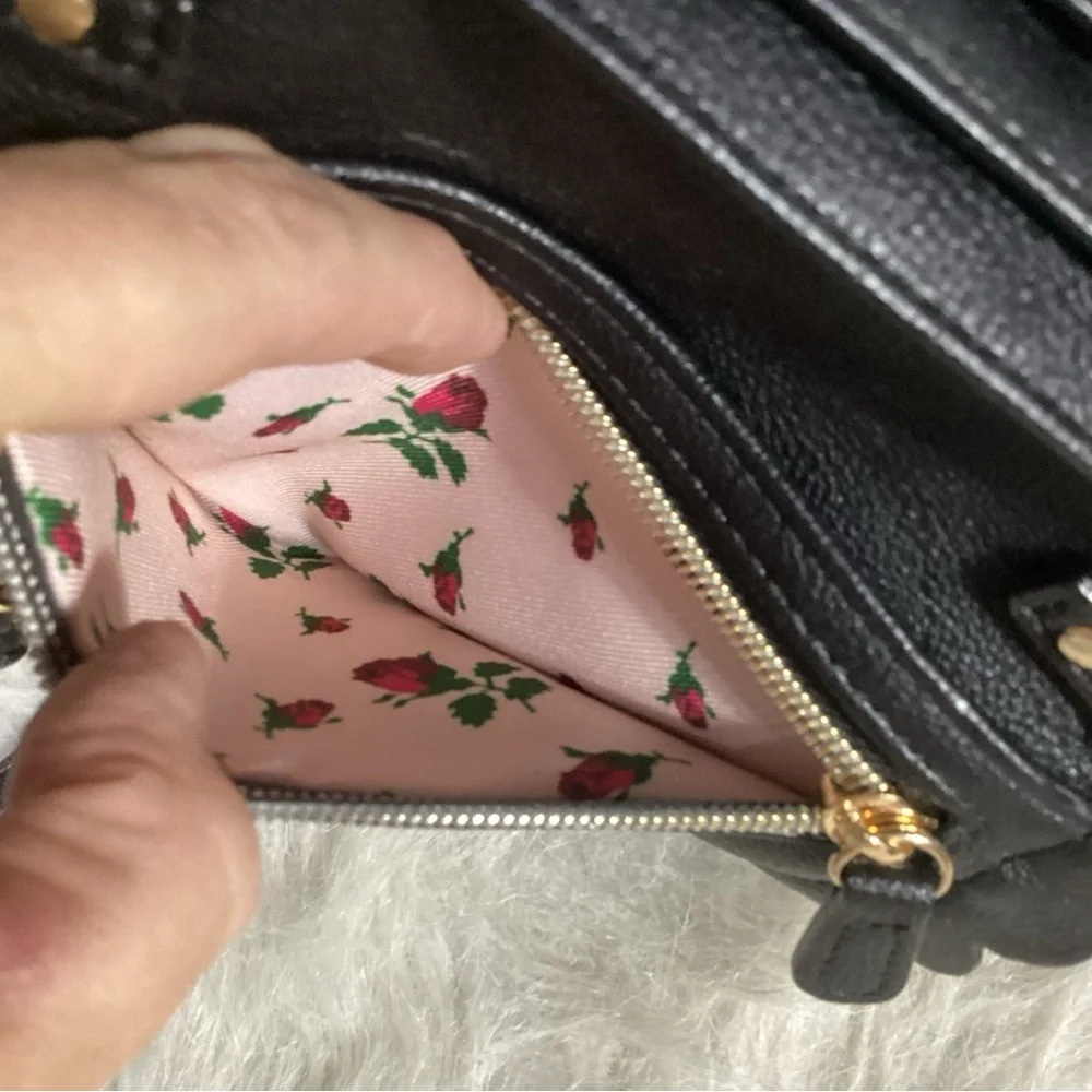 Betsey Johnson Black White Striped Floral Appliqué Crossbody Wallet Bag Vegan